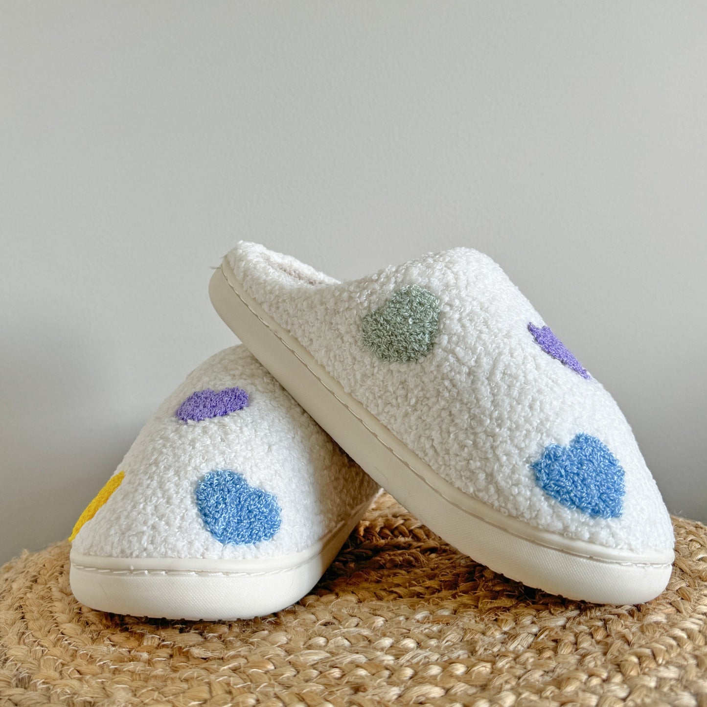 Chic Dubois™ | Colourful Heart Slippers