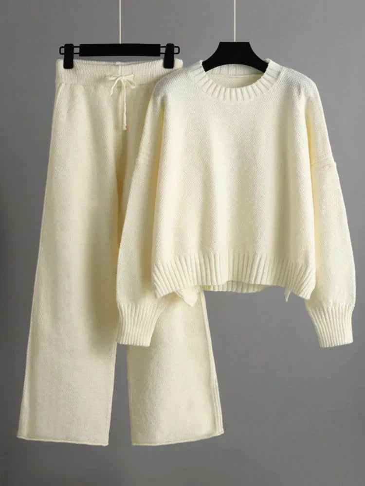 Chic Dubois™ | Elegant Knit Duo